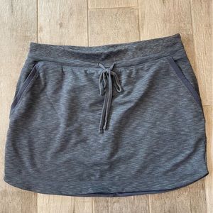 Athleta size large comfy skirt
